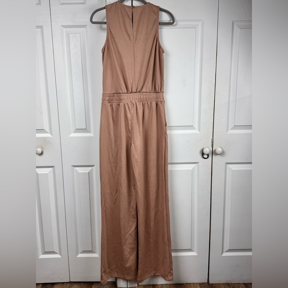Fashion Nova Nude Wide Leg Jumpsuit Medium Stretch Drawstring Pockets - Picture 4 of 11